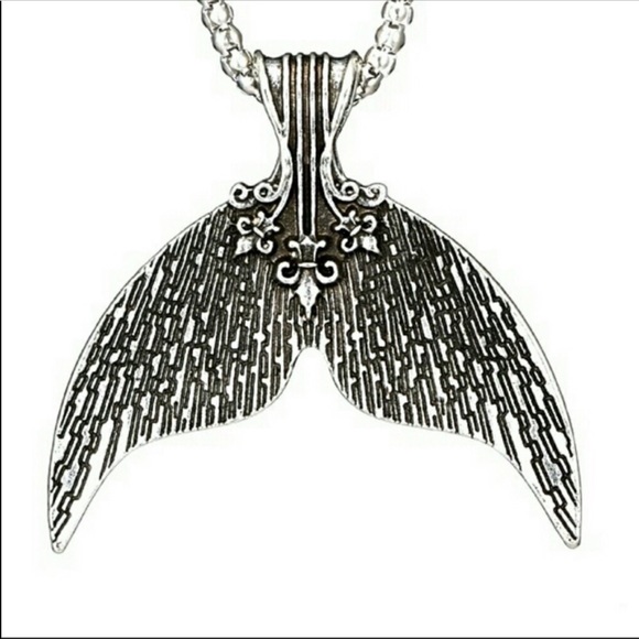Silver Mermaid Tail Necklace - Picture 4 of 4